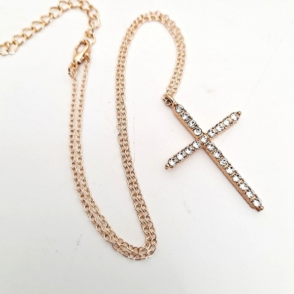 💖 2/$30 Gold Rhinestone religious cross pendant chain women's necklace New - Picture 9 of 13